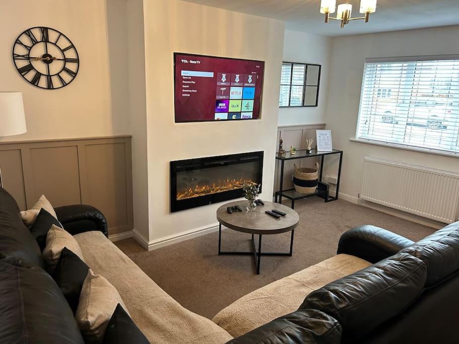 Fresh, Fully Equipped Modern House Can Sleep 5 Kiveton Park 外观 照片