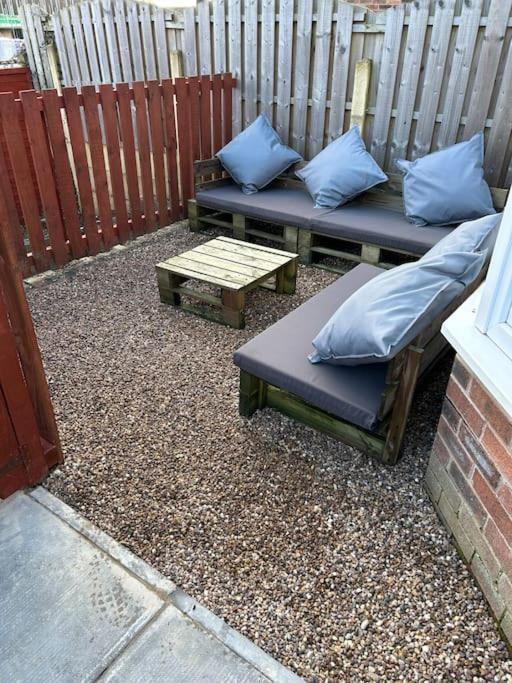 Fresh, Fully Equipped Modern House Can Sleep 5 Kiveton Park 外观 照片